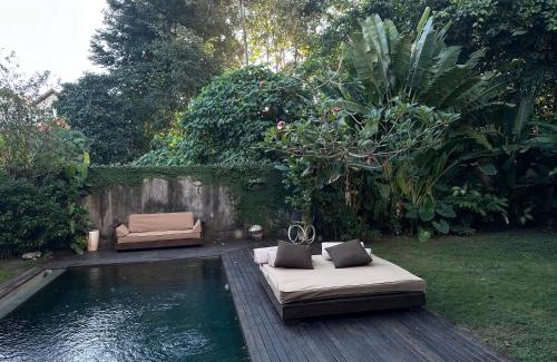 Cemagi Villa | Tropical Escape 2min Walk to Beach and Private Pool