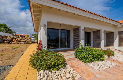 Santa Cruz Wohnung | Tropical Getaway Near Arikok National Park ~ Pool!
