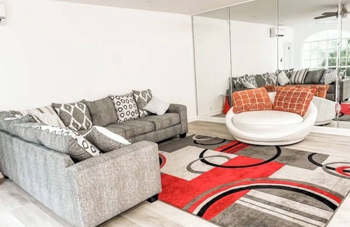 Parkland Wohnung | Tropical Oasis in The highly sought after Parkland FL 13 miles from the BEACH
