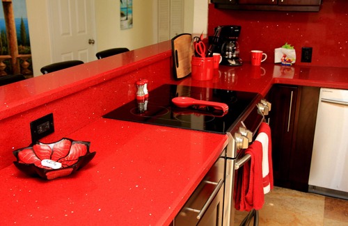 Middle River Terrace Haus | Stilvoll gestaltete Tropical Getaway mit eigenem Pool