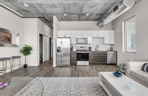 St. Petersburg - Clearwater Wohnung | Tropicana Field 1 Bed in Downtown W/Free Parking