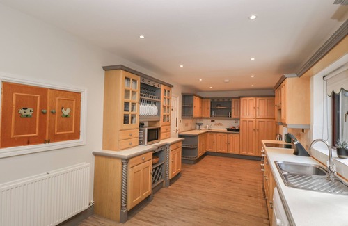 Symonds Yat Hütte | Tudor House, SYMONDS YAT