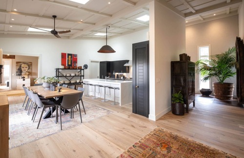 Tuki Tuki Haus | Rest and relax at one of Hawkes Bay's most luxurious riverside retreats.