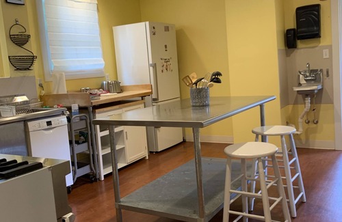 Denton Haus | Turnbridge Manor