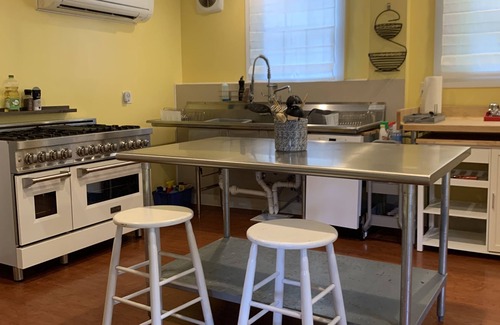 Denton Haus | Turnbridge Manor