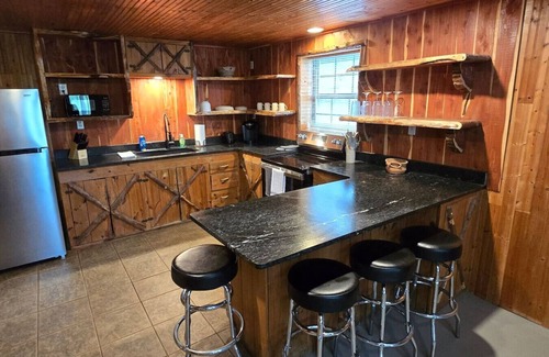 Davis Kabine | Turner Escape 2 - A-Frame Cabin located near Turner Falls