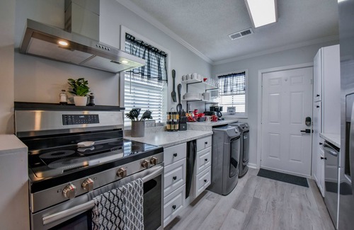 Tuscaloosa Eigentumswohnung | Turner Round - Book for 30 or more days! Quiet Complex.