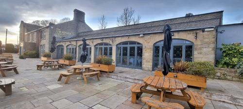 Sowerby Bridge Hotel | Turnpike by Maya Hotel & Restaurant