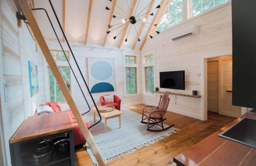 Manset Haus | Turnstone Cottage @ Acadia NP