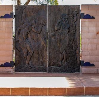 Indio Hills Bed & Breakfast | Turtle Back Mesa Bed and Breakfast