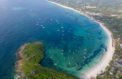 Watamu Hotel | Turtle Bay Beach Club- All Inclusive