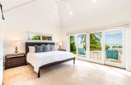 Savannah Haus | Turtle Beach by Grand Cayman Villas & Condos