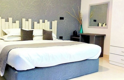 Dharavandhoo Haus | Turtle Inn Dharavandhoo