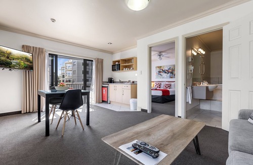 Whakatane Hotel | Tuscany Villas Boutique Motel