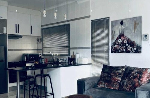 Central Wohnung | Tutume accommodation for travelers. Hotel, guest house or Lodge style