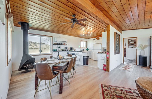 Wonder Valley Haus | Twentynine Palms Desert Oasis w/ Pool & Hot Tub!