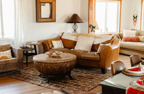 Wonder Valley Haus | Twentynine Palms Desert Oasis with Pool and Hot Tub!