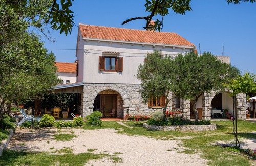 Punta Kriza Wohnung | 2-Zimmer-Ferienwohnung mit Klima Punta kriza, Cres (A-867-a)