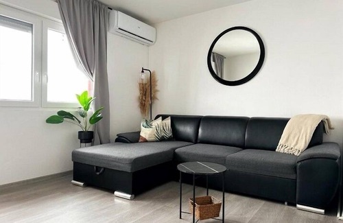 Ogulin Wohnung | 2-Zimmer-Ferienwohnung mit Balkon Ogulin, Gorski kotar (A-23727-a)