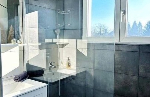 Ogulin Wohnung | 2-Zimmer-Ferienwohnung mit Balkon Ogulin, Gorski kotar (A-23727-a)