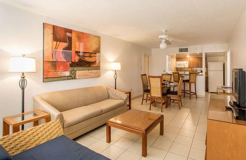 Palm Beach Hotel | Suite mit zwei Schlafzimmern @ Caribbean Palm Village Resort