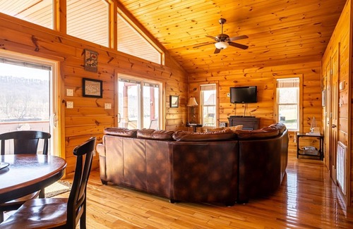 Draper Kabine | Two, Side-By-Side 1BR Riverfront Cabins! Sleeps 4
