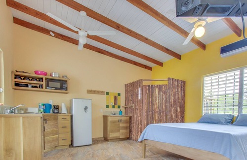 Dangriga Kabine | Zwei eigenständige Cabanas direkt am Meer mit Meerblick und Privatstrand!