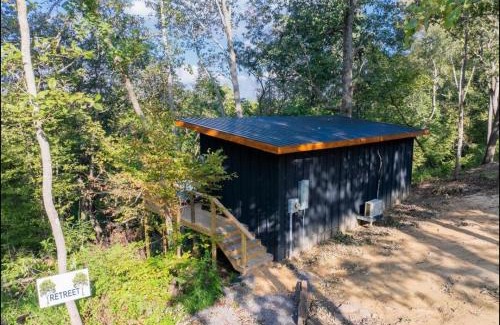 Albertville Haus | Two Tree Retreet! A Bougie Getaway On The Creek