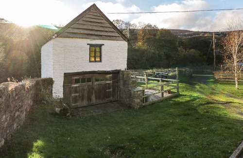 Llanvair Kilgeddin Hütte | Ty Gwyn, ABERGAVENNY