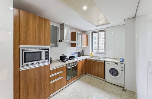 Gubei Wohnung | Tyms 3BR 2BA Apt Gubei CBD Near Line10