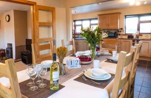 Llanbadarn Fynydd Hütte | Tynddol Bungalow