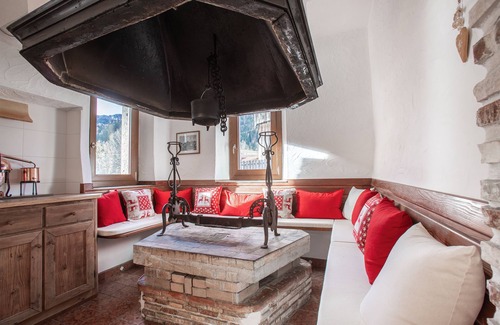 Vodo Cadore Haus | Typisches Cadore-Haus, 10 Minuten von Cortina entfernt