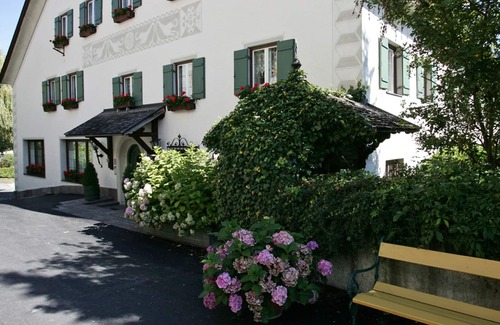 Telfes im Stubai Wohnung | Tiroler FEWO für bis zu 5 Pers mit SCHWIMMBAD, Gartenanlage, Haustiere erlaubt