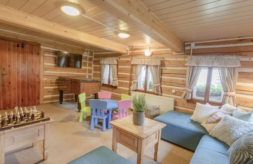 Pec pod Snezkou Haus | U Dvou vleků by Interhome