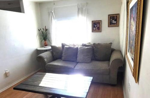 Garfield Wohnung | U4 - Cozy 1BR & 1BA Walkup APT in DT PHX with pkg