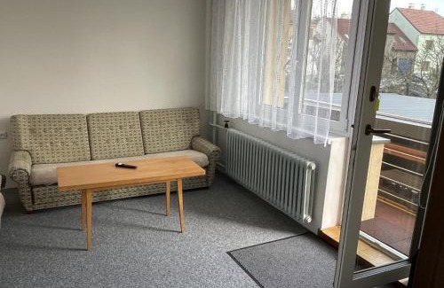 Modra Haus | Ubytování u zastávky