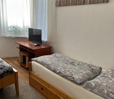 Luhacovice Haus | Ubytování v soukromí Karpatka