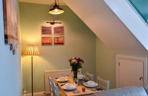 Amble Haus | Uk34603 - Melrose Cottage