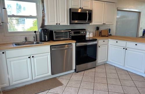 Bethune Beach Haus | Ultimate Family Beach House with Pool just steps from the beach & JB's Fish Camp