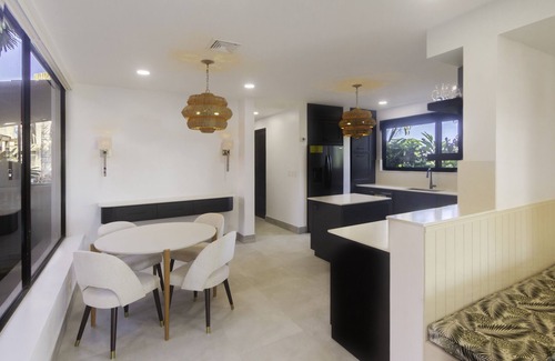 Playa Hermosa Eigentumswohnung | Ultra Luxus Villa 6 Schlafzimmer Villa - Privater Pool am Strand!