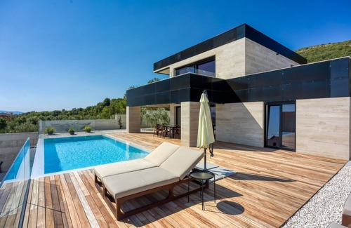 Drenje Villa | Ultramoderne Villa Unea mit atemberaubendem Meerblick