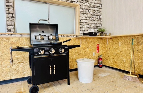 Shirahama Villa | Umiaminokaze: 153 ㎡ fully reserved, BBQ terrace, 3 min. drive to Shirara Beach