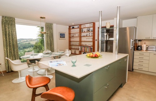 Stroud Hütte | Under Catswood