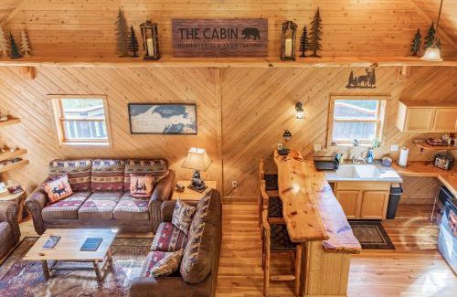 Grand Marais Haus | Unforgettable Fall Colors Grand Marais Hideout