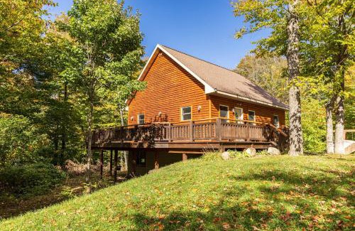 Grand Marais Haus | Unforgettable Fall Colors Grand Marais Hideout