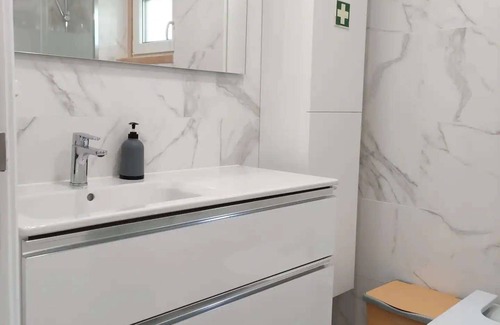 Carvoeira Wohnung | Unidade de Arrendamento Inteiro em: Agualva-cacém, Portugal