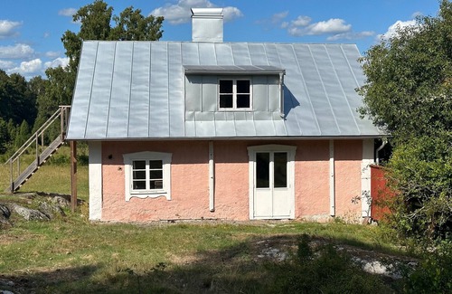 Sorunda Haus | Einzigartige, einfache Unterkunft im Stockholmer Schären auf einer Halbinsel bei Sorunda.