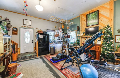 Lewes Wohnung | Unique & Artistic Retreat Near Rehoboth Beach!