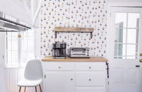 Stuart Haus | Unique Chic Boutique: Extended Stay