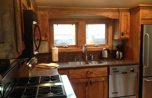 Telluride Haus | Einzigartiges und kompaktes Kutschenhaus mit eigenem Deck und atemberaubender Aussicht